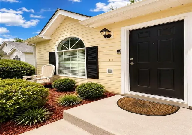 Photo 4 of Single family home for sale at 182 Brandon Ridge Cir, Stockbridge, GA 30281 | MLS# 7820833 | Listing updated on 2026-09-30