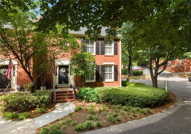 1st image of 1404 Defoors Mill Dr Nw, Atlanta, GA 30318 | MLS# 7773877