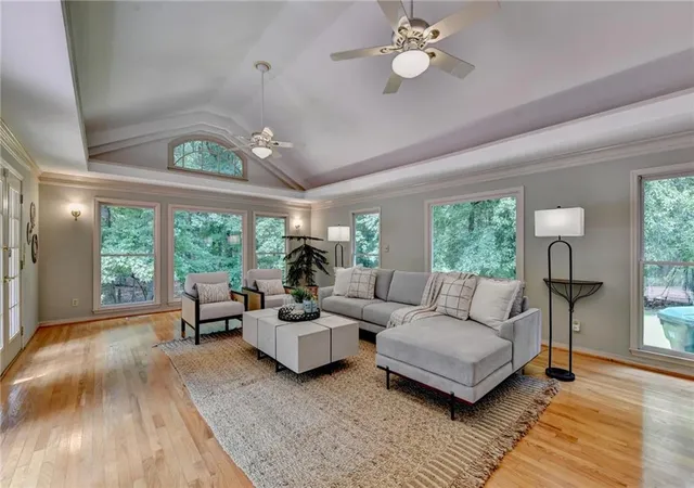 3rd image of 385 Five Acre Rd, Alpharetta, GA 30004 | MLS# 7760443