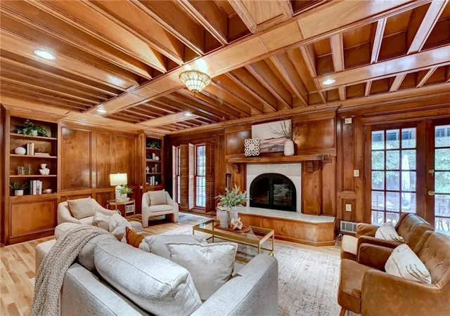 4th image of 385 Five Acre Rd, Alpharetta, GA 30004 | MLS# 7760443