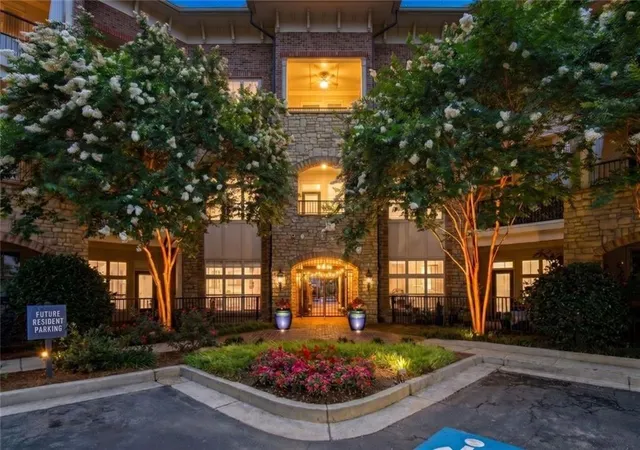 2nd image of 625 Piedmont Ave Ne, Atlanta, GA 30308