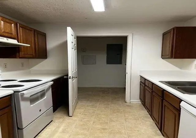3rd image of 10303 Waldrop Pl, Decatur, GA 30034 | MLS# 7780201