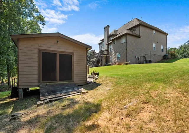 Photo 4 of Single family home for sale at 330 Rothaus Rdgs, Stockbridge, GA 30281 | MLS# 7647565 | Listing updated on 2026-10-09
