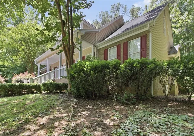 2nd image of 30 Edge Dr, Oxford, GA 30054 | MLS# 7794374