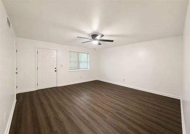 5th image of 3083 Colonial Wy #O, Atlanta, GA 30341 | MLS# 7766771