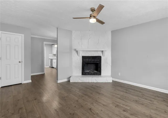 3rd image of 501 Timber Ridge Ct, Lawrenceville, GA 30046 | MLS# 7802737
