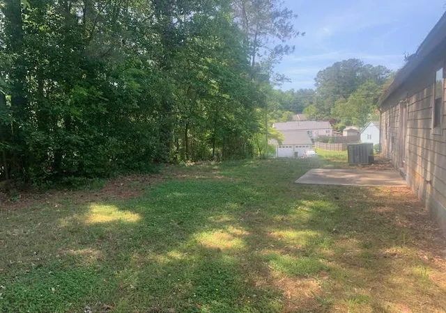 Photo 4 of Single family home for sale at 402 River Point Dr, Woodstock, GA 30188 | MLS# 7771529 | Listing updated on 2026-09-12