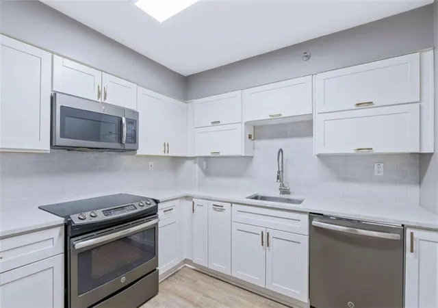 Homes for sale in Atlanta, GA | 2870 Pharr Court South #2401, Atlanta, GA 30305 | MLS# 7731289