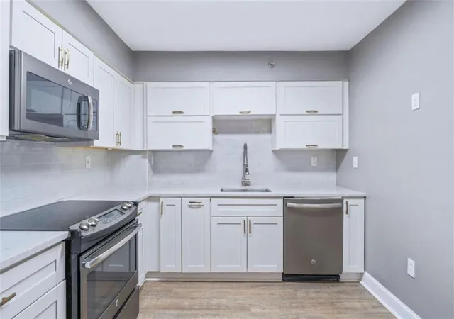 Homes for sale in Atlanta, GA | 2870 Pharr Court South #2401, Atlanta, GA 30305 | MLS# 7731289