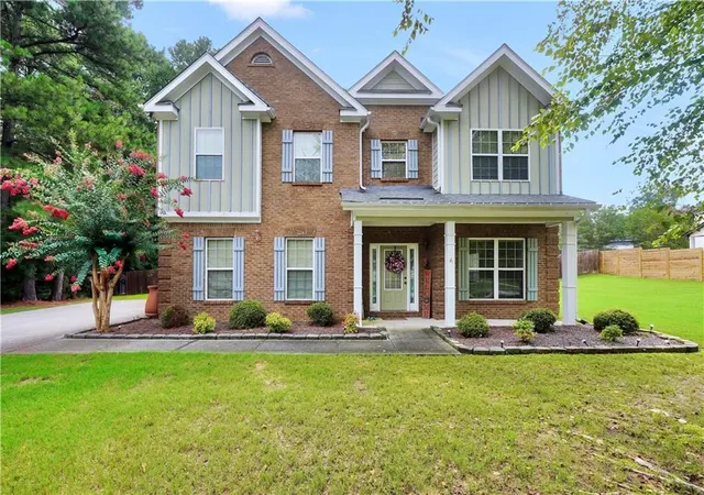 Photo 1 of Sale Pending at 130 Northwood Crk Way, Oxford, GA 30054 | MLS# 7818714 | Listing updated on 2026-09-17