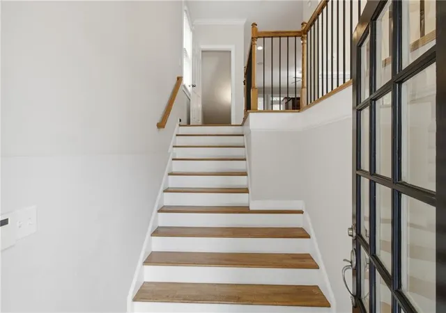 Photo 3 of Townhouse for sale at 1262 Brickton Dr NW, Atlanta, GA 30318 | MLS# 7820994 | Listing updated on 2026-10-29