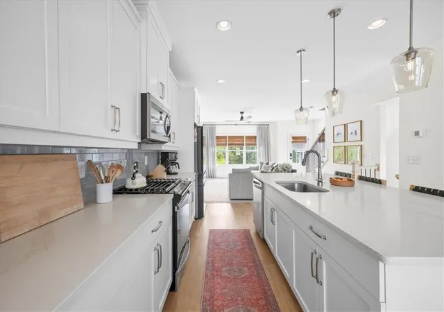 Photo 4 of Townhouse for sale at 1951 Drew Dr NW, Atlanta, GA 30318 | MLS# 7824187 | Listing updated on 2026-08-21