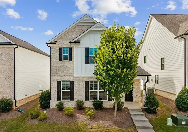 1st image of 4335 Magpie Dr, Hoschton, GA 30548 | MLS# 7816329