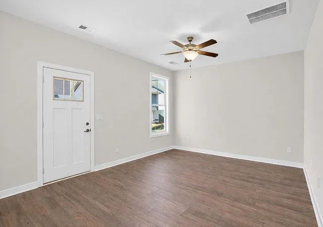 Photo 4 of Single family home for sale at 200 Maddux St, Fayetteville, GA 30214 | MLS# 7731279 | Listing updated on 2026-09-05
