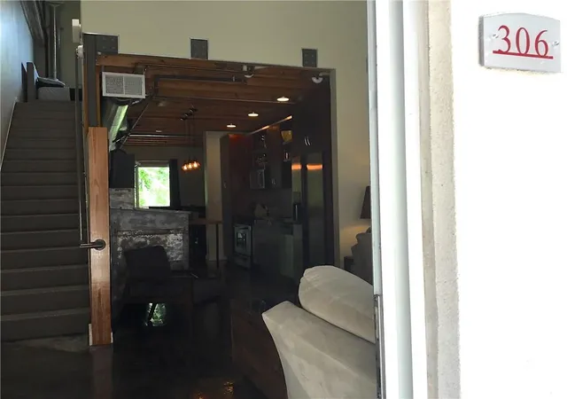 Condominium at 1661 La France St Ne #306, Atlanta, GA 30307 | MLS# 5836139 |  | Sold on 2017-06-13
