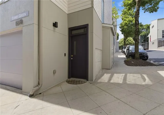 Photo 2 of Townhouse for sale at 1278 Eames Green Nw, Atlanta, GA 30318 | MLS# 7822771 | Listing updated on 2026-09-08