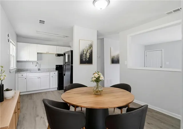 5th image of 333 Argus Cir Nw, Atlanta, GA 30331 | MLS# 7727794