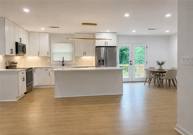 2nd image of 500 Se Hutchens Rd Se, Atlanta, GA 30354 | MLS# 7779422