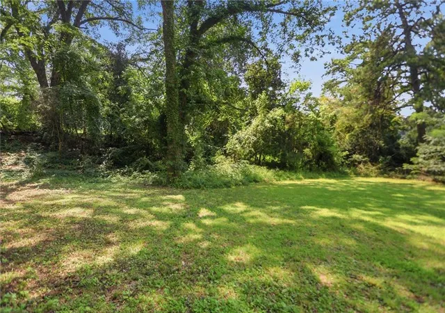 31st image of 2651 Plantation Dr, Atlanta, GA 30344 | MLS# 7813640
