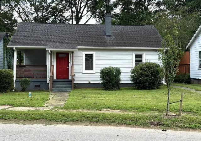 Photo 1 of Single family home for sale at 1082 Mayson Turner Rd Nw, Atlanta, GA 30314 | MLS# 7804313 | Listing updated on 2026-08-08