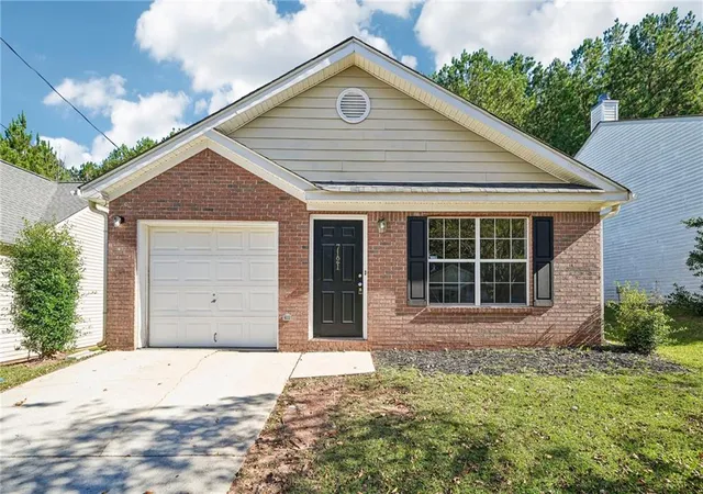 Photo 1 of Single family home for sale at 7121 Ravenwood Ln, Lithonia, GA 30038 | MLS# 7861335 | Listing updated on 2026-10-30