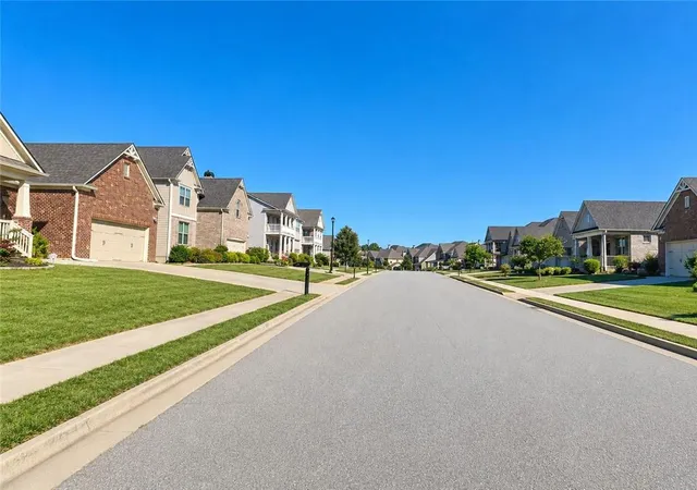 3rd image of 1310 Bar Harbor Pl, Lawrenceville, GA 30044 | MLS# 7770335