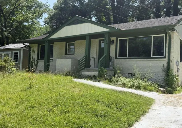 1st image of 2486 Ivydale Dr, Atlanta, GA 30311 | MLS# 7815200