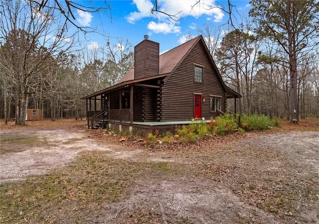 Homes for sale in Hawkinsville, GA | 250 Lee Paul Road, Hawkinsville, GA 31036 | MLS# 7734153