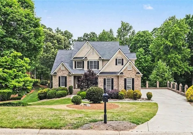 3rd image of 4621 Chartwell Chase Ct, Flowery Branch, GA 30542 | MLS# 7763892