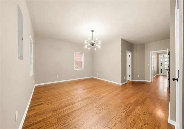 Photo 4 of Townhouse for sale at 2402 Waters Edge Trl, Roswell, GA 30075 | MLS# 7804012 | Listing updated on 2026-10-07