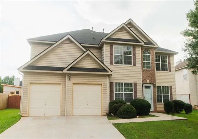 Photo 1 of Sale Pending at 420 Oak Ter Dr, Covington, GA 30016 | MLS# 7806465 | Listing updated on 2026-09-02