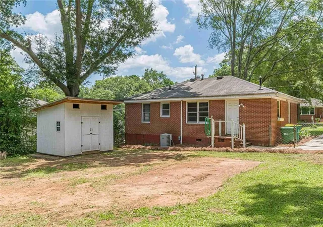 Homes for sale in Forest Park, GA | 818 Sherwood Cir, Forest Park, GA 30297 | MLS# 7798188