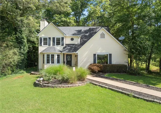Photo 1 of Single family home for sale at 9724 Elliott Family Pkwy, Ellijay, GA 30536 | MLS# 7808645 | Listing updated on 2026-08-19