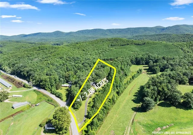 Photo 2 of Single family home for sale at 9724 Elliott Family Pkwy, Ellijay, GA 30536 | MLS# 7808645 | Listing updated on 2026-08-19
