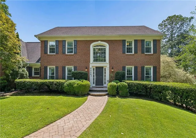 2nd image of 5558 Naylor Ct, Peachtree Corners, GA 30092 | MLS# 7820058