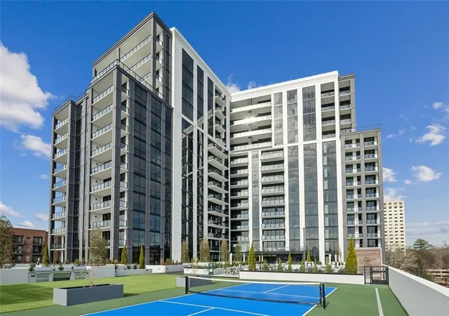 Homes for sale in Atlanta, GA | 2425 Peachtree Road, Atlanta, GA 30305 | Houzeo