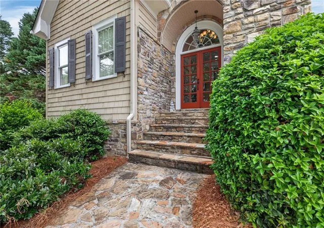 Photo 3 of Single family home for sale at 420 Bevy Ct, Johns Creek, GA 30097 | MLS# 7768230 | Listing updated on 2026-08-27