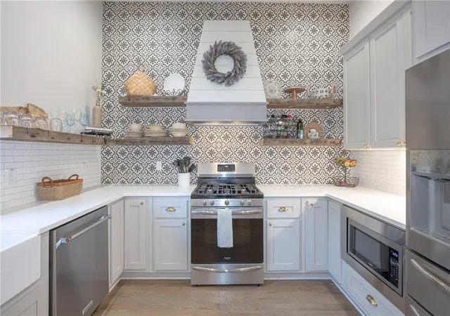 3rd image of 1585 Mercer, Atlanta, GA 30337 | MLS# 7819660