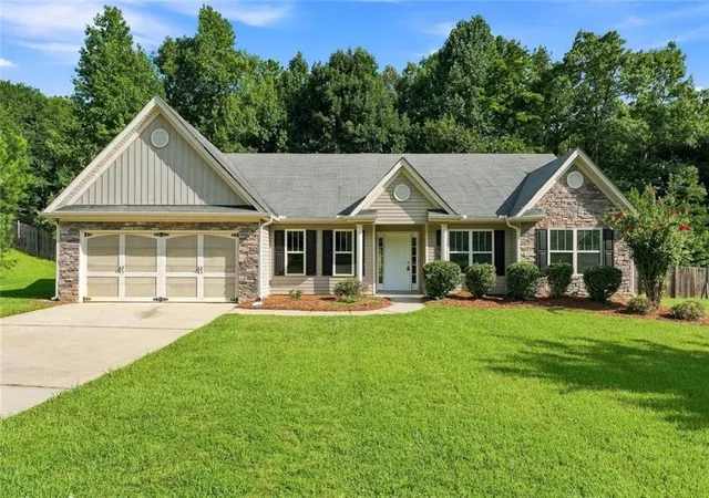 Photo 1 of Sale Pending at 131 Elk Dr, Temple, GA 30179 | MLS# 7817610 | Listing updated on 2026-08-28