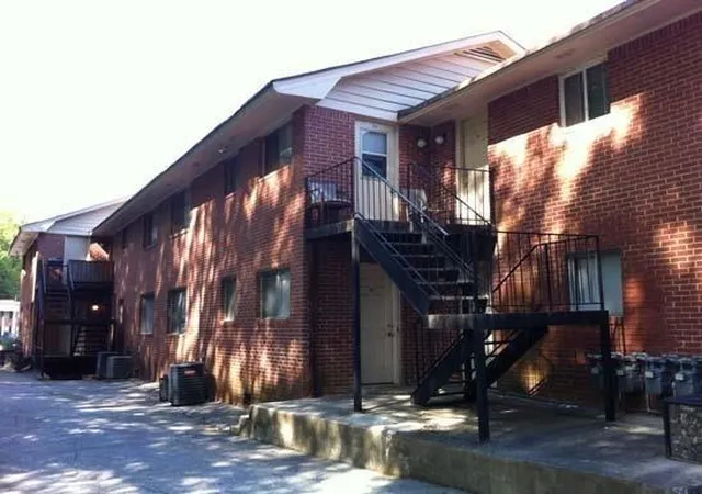 3rd image of 2400 N Beverly Hills Dr, Atlanta, GA 30341 | MLS# 7737106