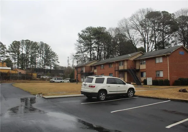 5th image of 2400 N Beverly Hills Dr, Atlanta, GA 30341 | MLS# 7737106