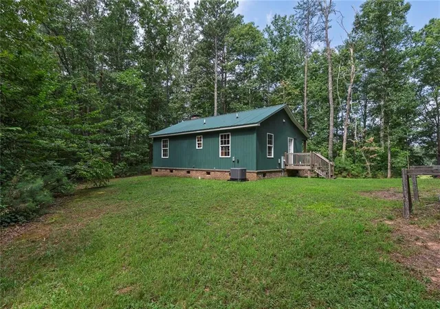 Photo 3 of Sale Pending at 7379 Yukon Rd, Talking Rock, GA 30175 | MLS# 7811637 | Listing updated on 2026-08-24