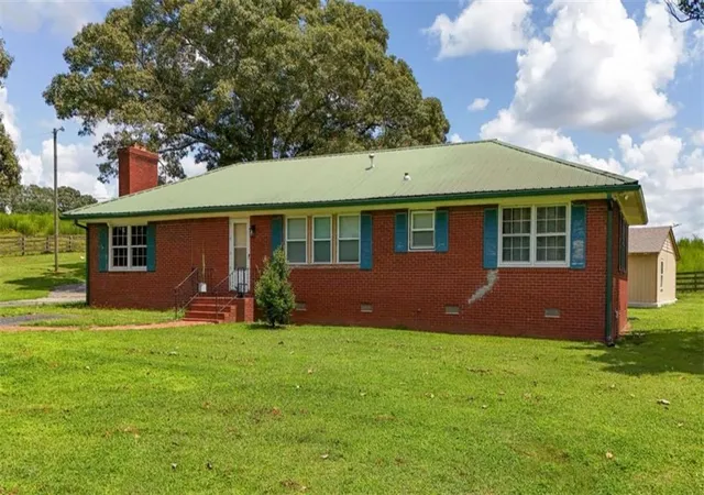 2nd image of 130 Sosbee Rd, Talmo, GA 30575 | MLS# 7819220