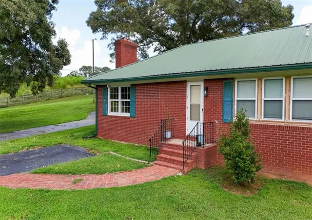 4th image of 130 Sosbee Rd, Talmo, GA 30575 | MLS# 7819220