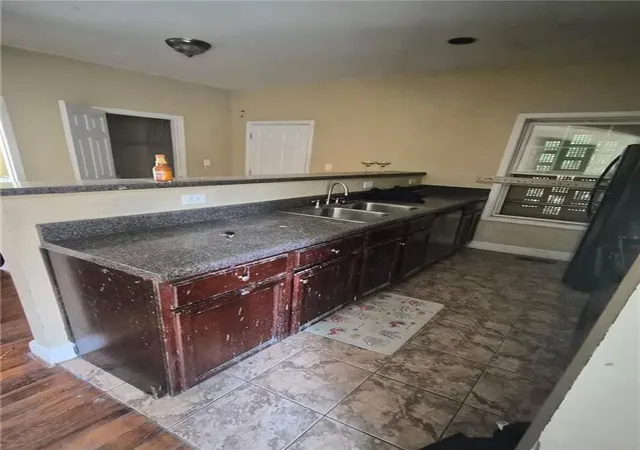 Photo 4 of Single family home for sale at 931 Hall St Nw, Atlanta, GA 30318 | MLS# 7828653 | Listing updated on 2026-08-31