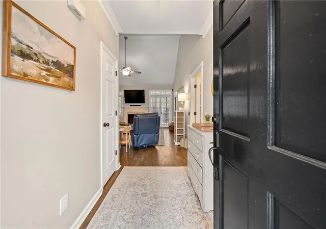 3rd image of 2376 Battle Forest Dr Sw, Marietta, GA 30064 | MLS# 7778822