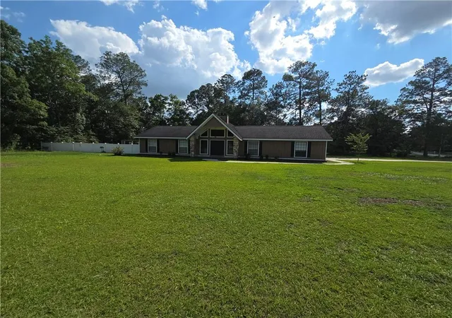 Photo 1 of Single family home for sale at 2754 Tallokas Rd, Moultrie, GA 31788 | MLS# 7792533 | Listing updated on 2026-08-06
