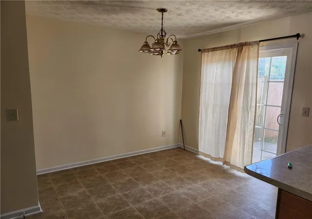 5th image of 2935 Fields Dr, Lithonia, GA 30038 | MLS# 7776202