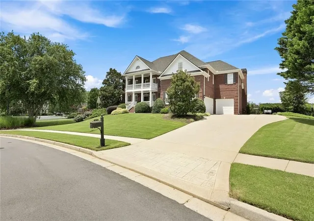 Photo 3 of Sale Pending at 2271 Hunters Green Dr, Lawrenceville, GA 30043 | MLS# 7811623 | Listing updated on 2026-08-17