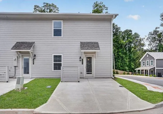 Photo 3 of Townhouse for sale at 265 Maddux St #LOT 17, Fayetteville, GA 30214 | MLS# 7830206 | Listing updated on 2026-09-08